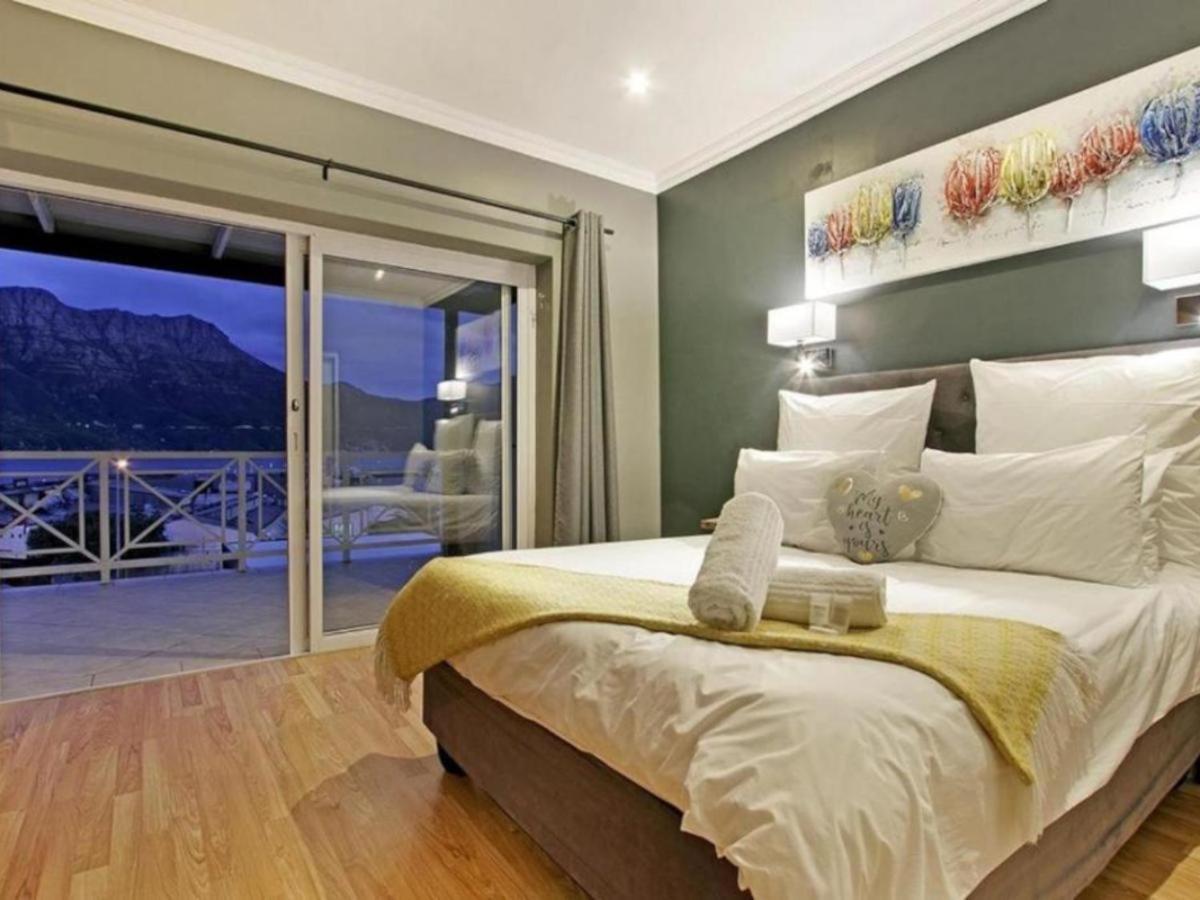 Villa De La Mer Hout Bay Beachfront Кейптаун Екстериор снимка